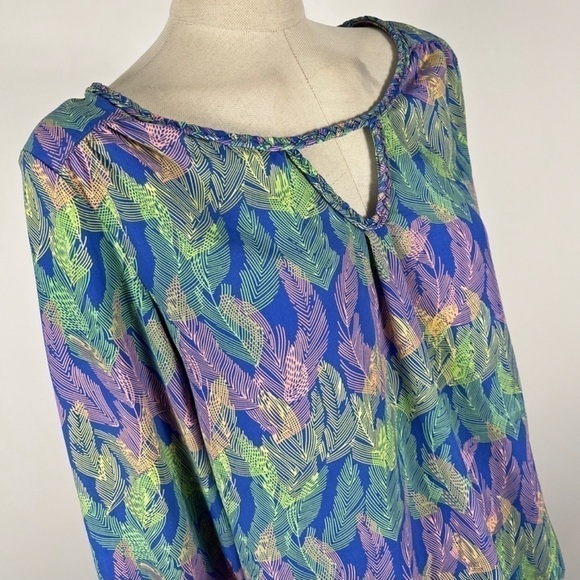 American Eagle 100% Polyester blouse - Picture 3 of 8